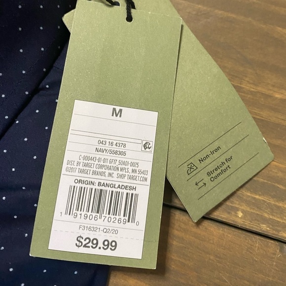 Men’s button down - Picture 2 of 2